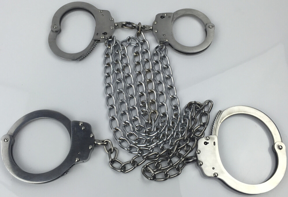 Esposas de acero y Legcuffs del níquel de carbono para el preso