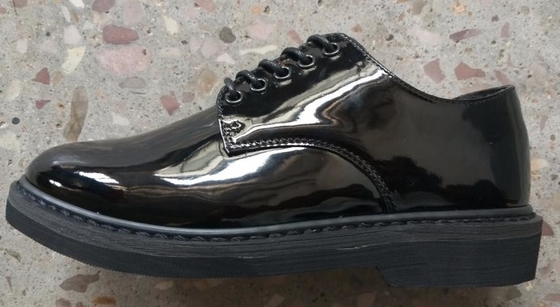 Oficial de ejército formal brillante negro de cuero de la suela exterior de goma de los zapatos de la vaca Shoes