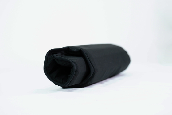 NIJ 0115.00 Vestido resistente a las puñaladas con piezas de armadura de fibra de carbono recubiertas en tela de aramida