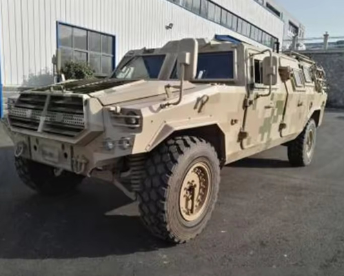 Vehículo blindado de control de disturbios de asalto 4X4 Crucero para patrulla fronteriza, comando de comunicaciones, asalto y otras tareas