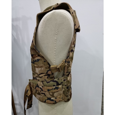 Chaleco táctico de combate con sistema Molle y cinturones ajustables