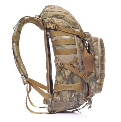 Mochila táctica de viaje Mochila ligera 45L para hombres Camuflaje Mochila táctica de caza para hombres