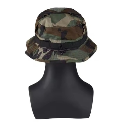 Capa de secado rápido táctico con visera y cuerda ajustable