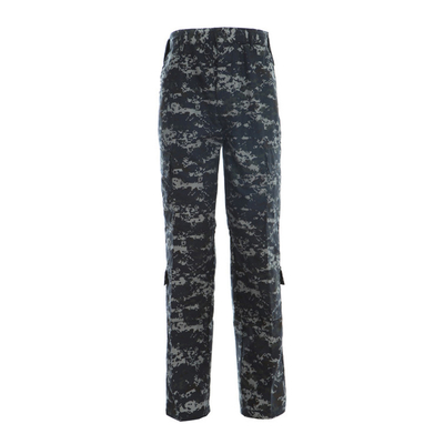 Un uniforme militar de buena ventilación... uniforme de camuflaje de la UAC, uniforme de combate.