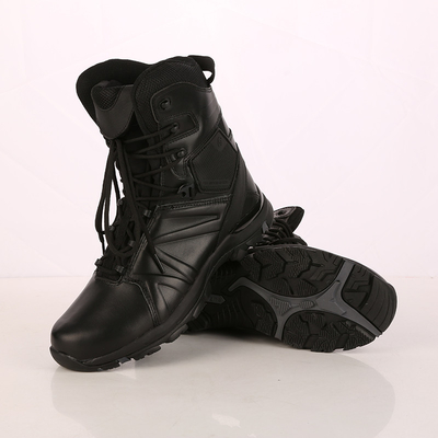 Botas de combate de cuero aislado de media pantorrilla