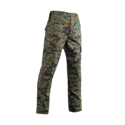 Unidad de aire acondicionado, uniforme de combate.