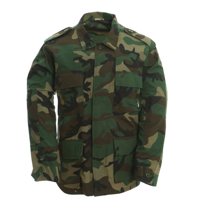 Un uniforme militar de buena ventilación---BDU, camuflajeBDU, uniforme de combate