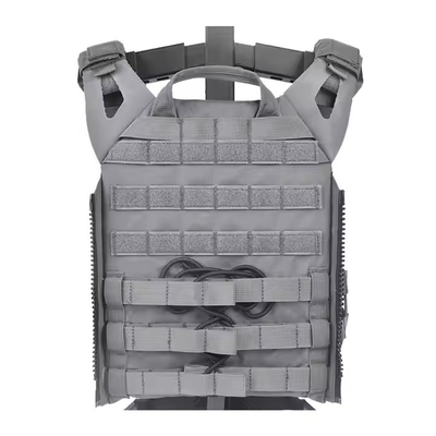 Vestido táctico para protección al aire libre