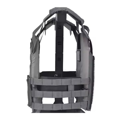 Vestido táctico para protección al aire libre
