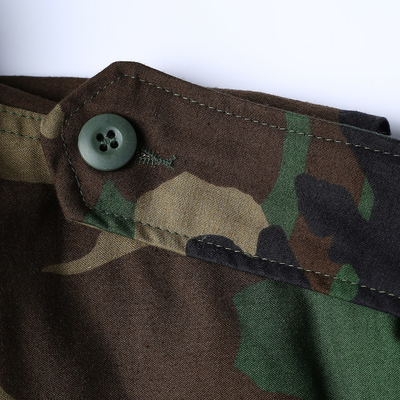 Chaqueta táctica ligera para protección contra el viento y los rayos UV